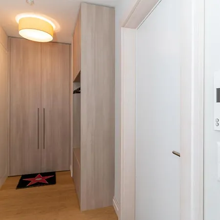 Edelweiss Mountain Suites 02-05